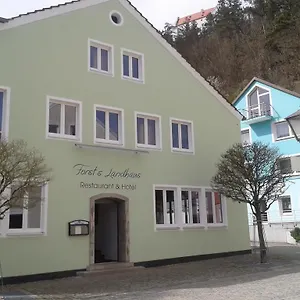 https://forsts-landhaus.com-bavaria.com
